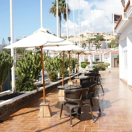 Apartament Island Village